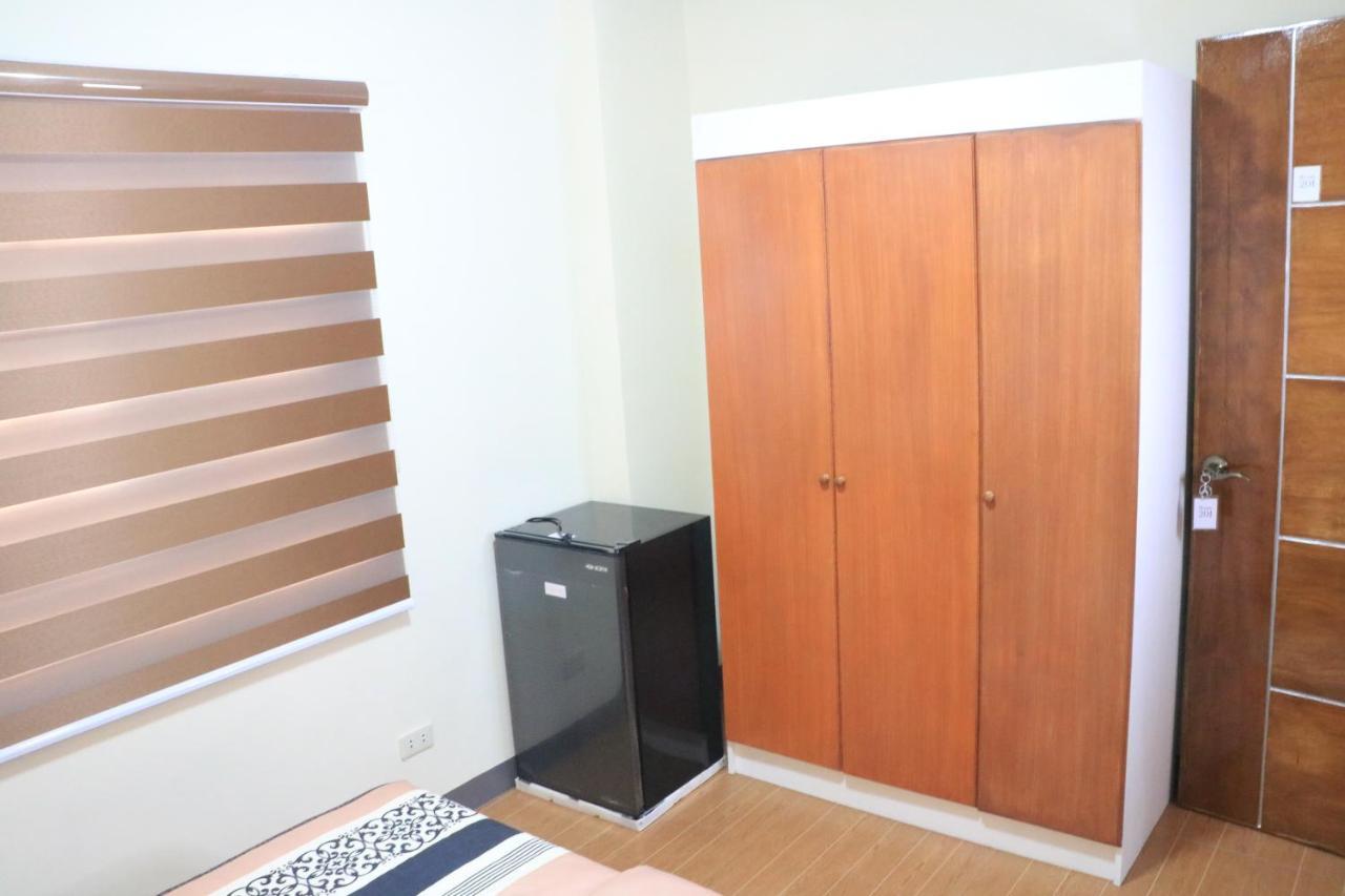 Anicia Guesthouse Rooms Paranaque City Ngoại thất bức ảnh